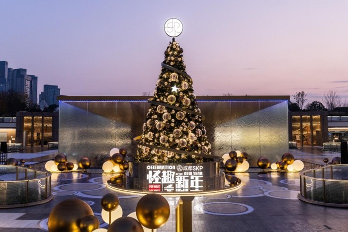 The World's Largest LABUBU Wishing Tree Unveiled in Chengdu SKP